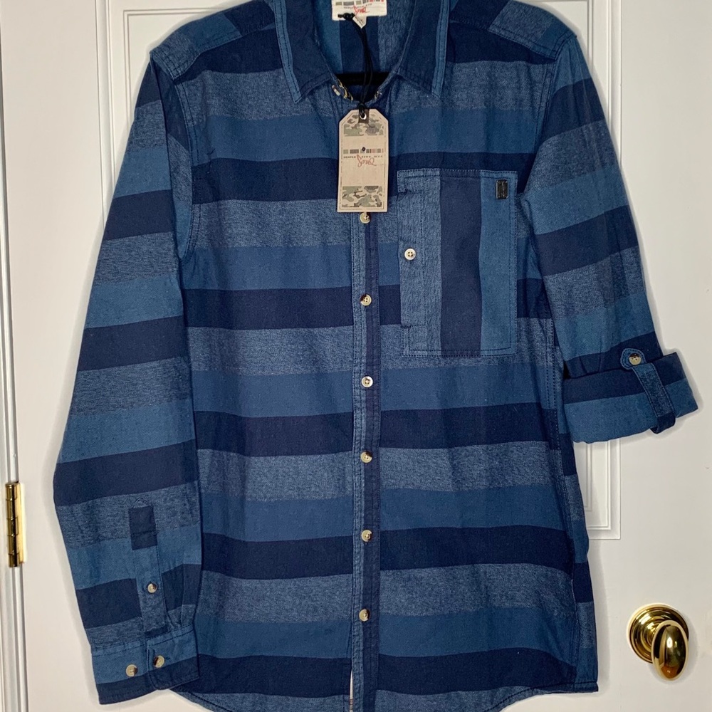 Triple Five Soul Navy/Marine plaid shirt NWT